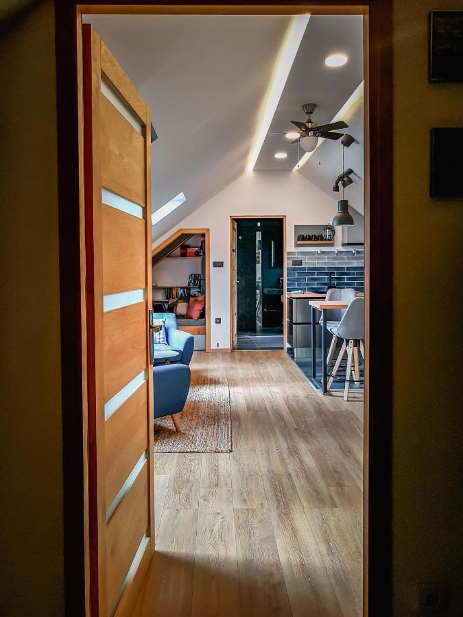 Tuztorony Apartman ヴェスプレーム エクステリア 写真